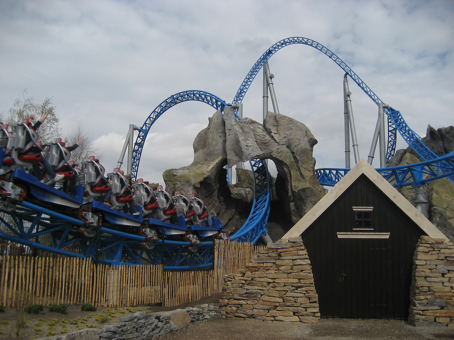 Kolejka górska Blue Fire Megacoaster