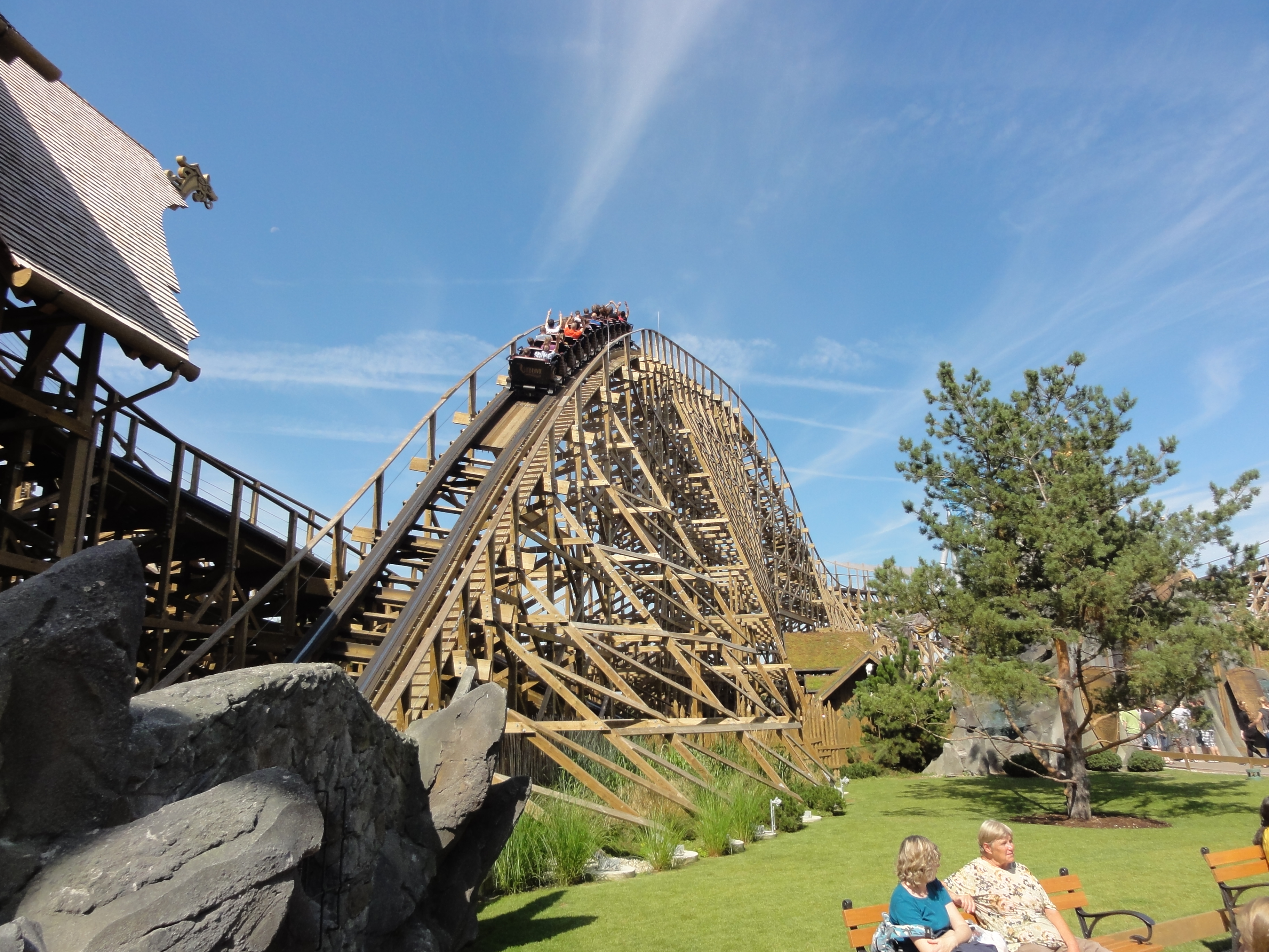 Kolejka górska Wodan Timbur Coaster