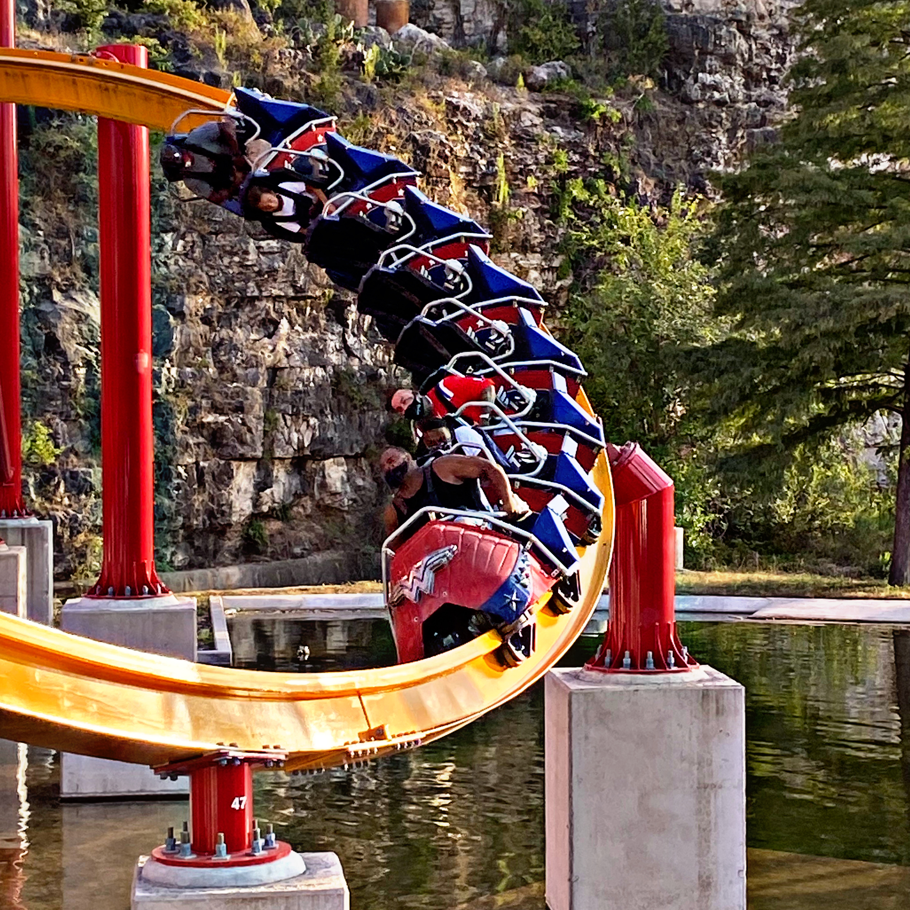 Wonder Woman Golden Lasso Coaster – zdjęcie 3